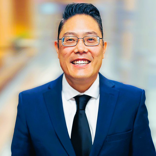 dean brian tsuji headshot