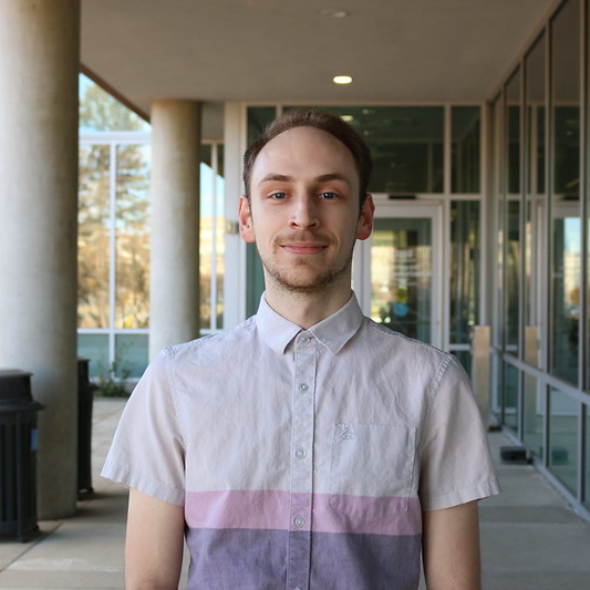 Kyle Ross headshot